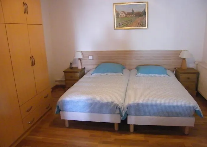 Proche Paris Vue Tour Eiffel Apartment Suresnes